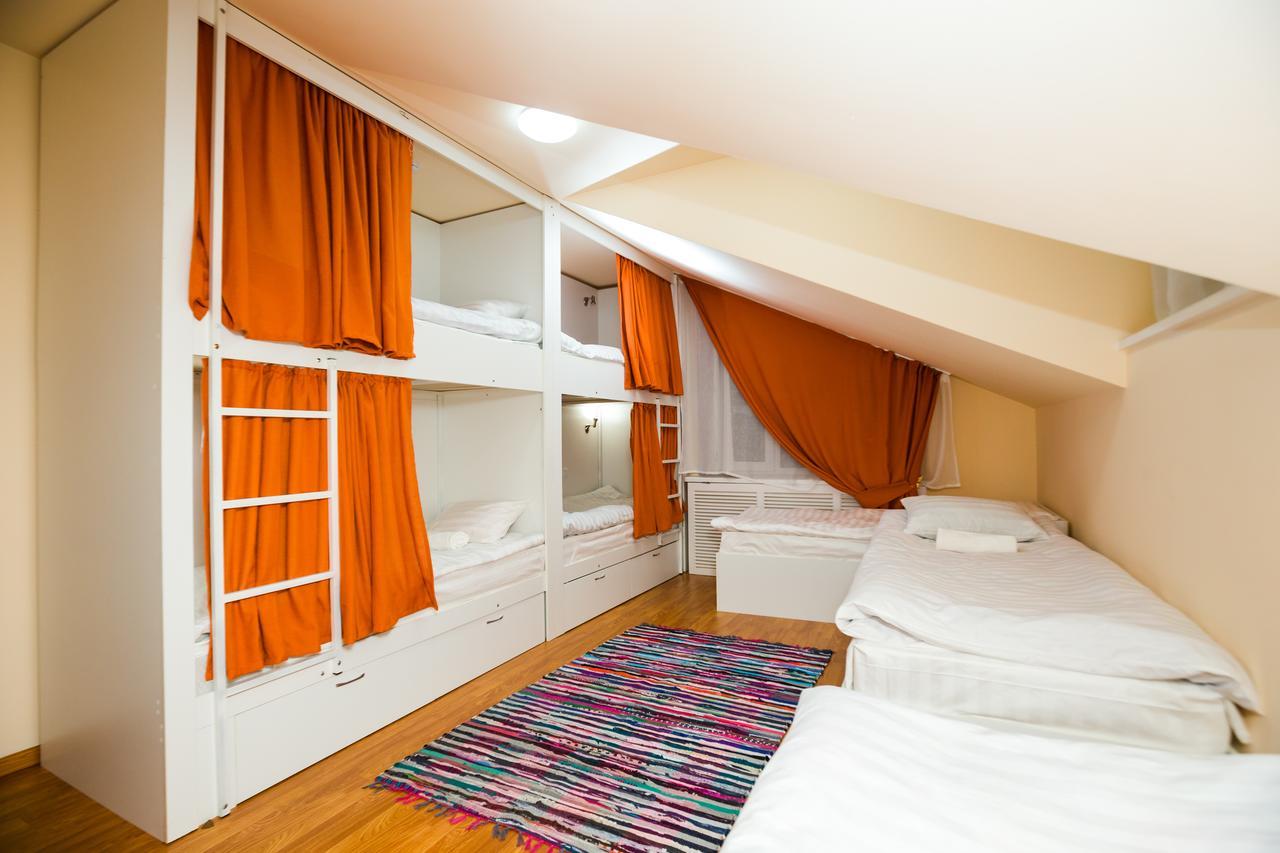 Interhouse Almaty Hostel Luaran gambar