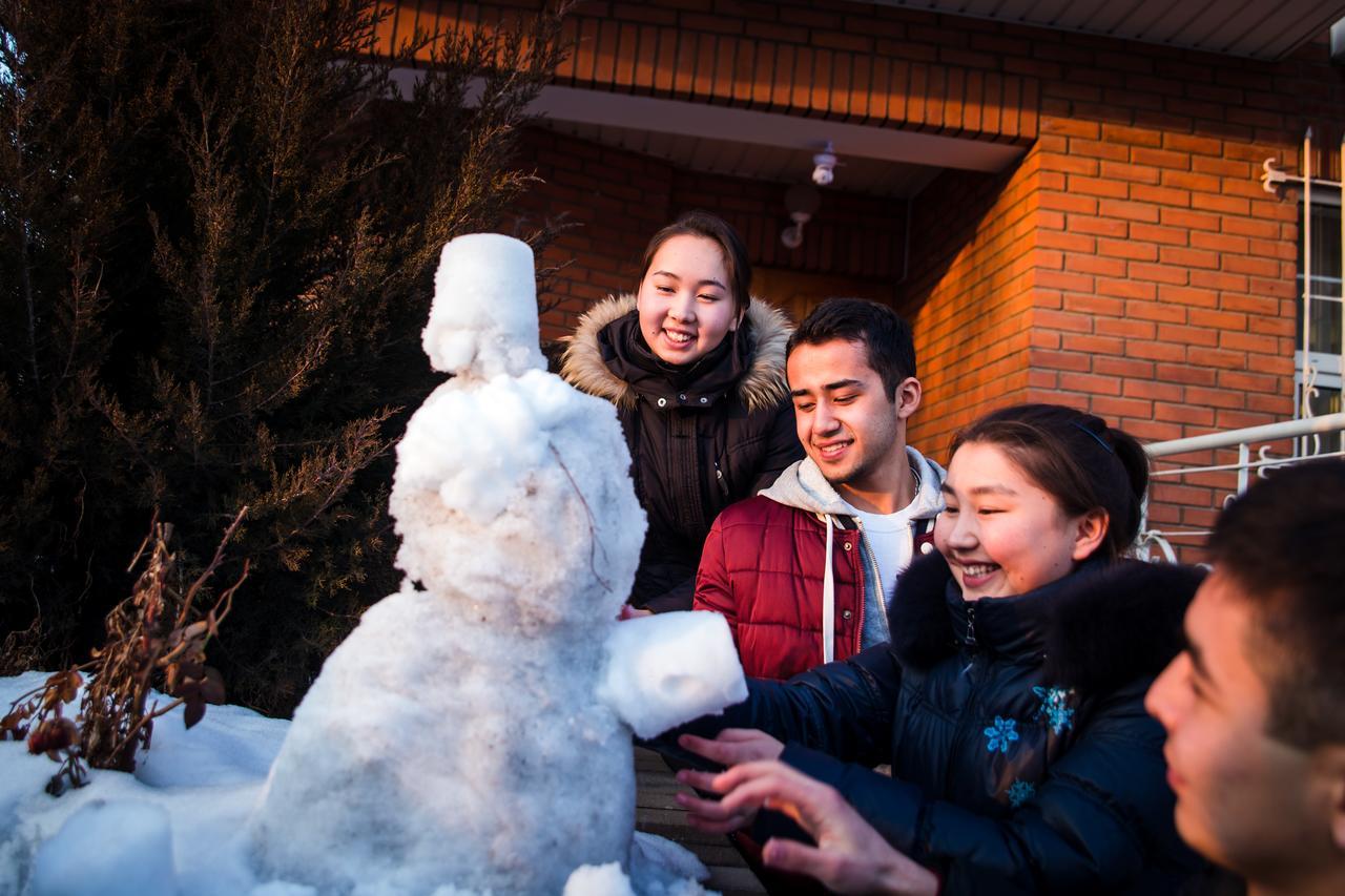 Interhouse Almaty Hostel Luaran gambar