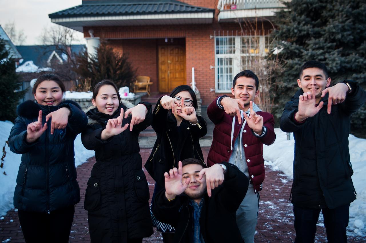 Interhouse Almaty Hostel Luaran gambar