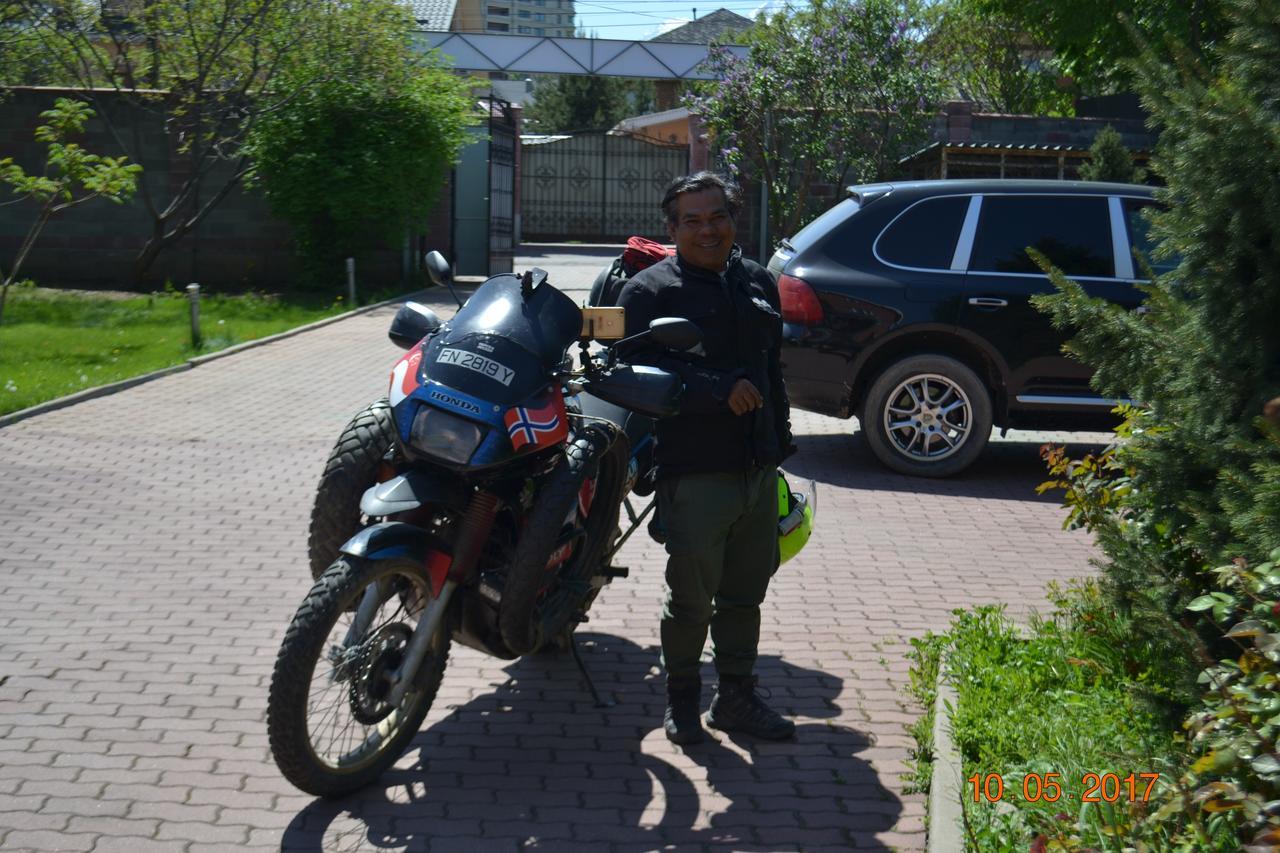 Interhouse Almaty Hostel Luaran gambar