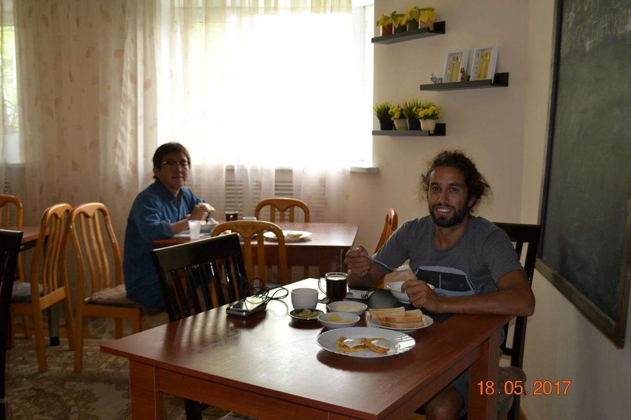 Interhouse Almaty Hostel Luaran gambar