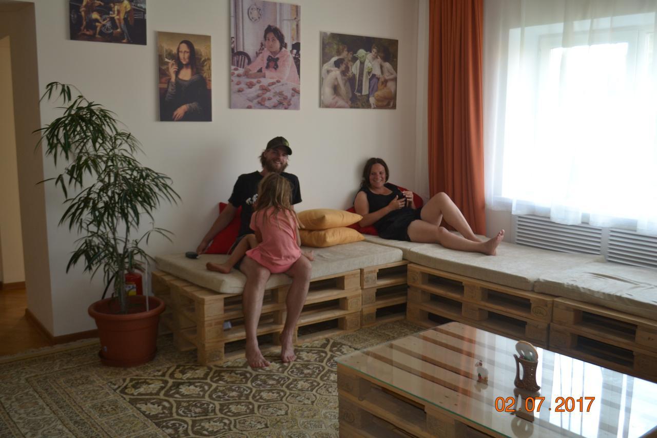 Interhouse Almaty Hostel Luaran gambar