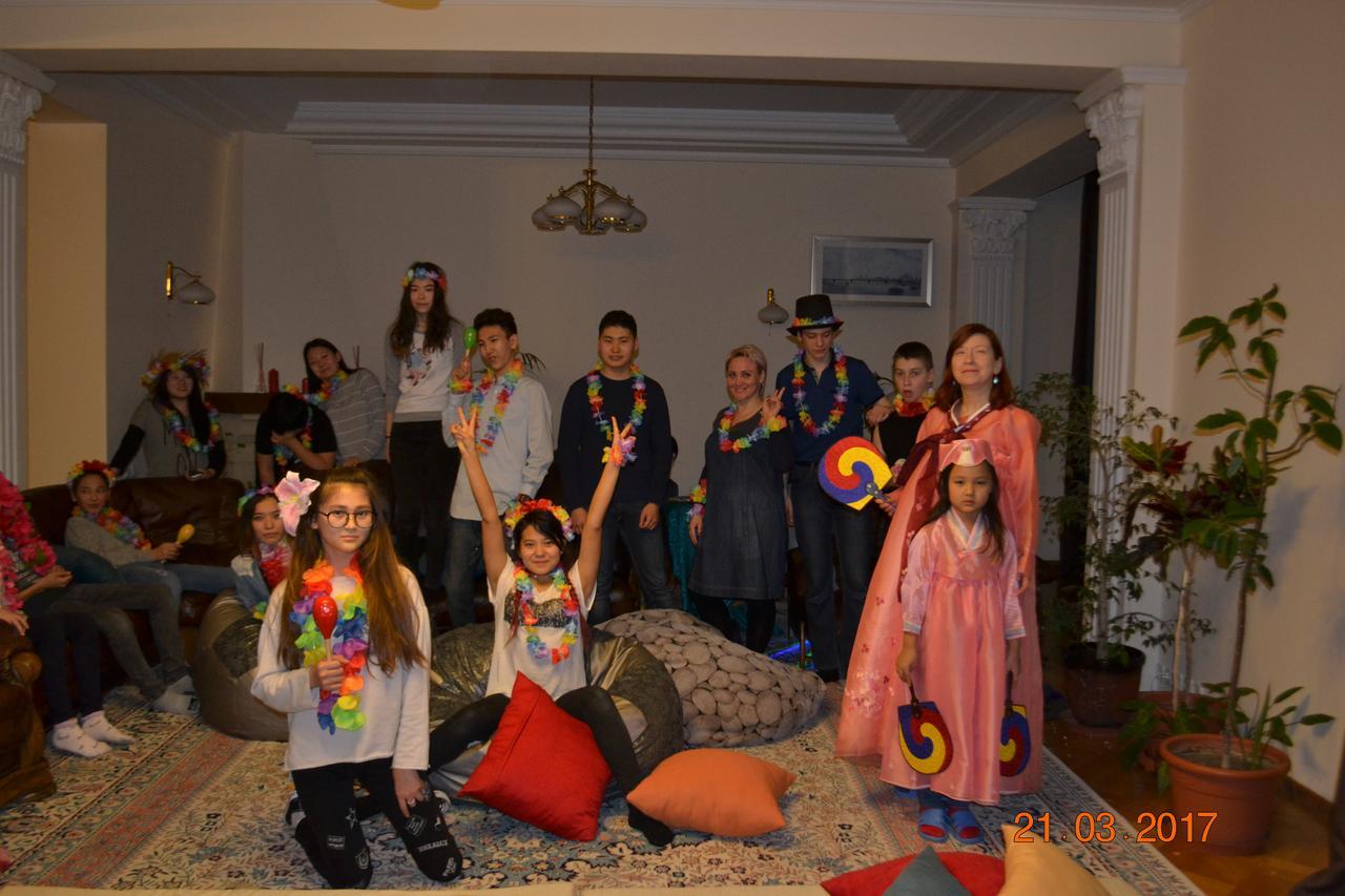 Interhouse Almaty Hostel Luaran gambar